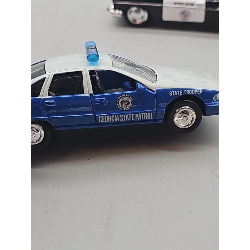 Lot Of‎ 4 Metal Cars Schylling Yellow Taxi Cab Toy NY City Die-Cast Car Police